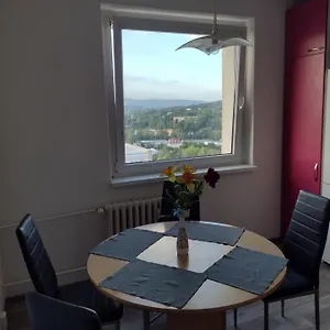 https://apartman-uvalska.marianskelaznehotels.net