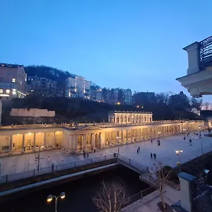 https://apartments-stubsi-with-colonnade-view.marianskelaznehotels.net